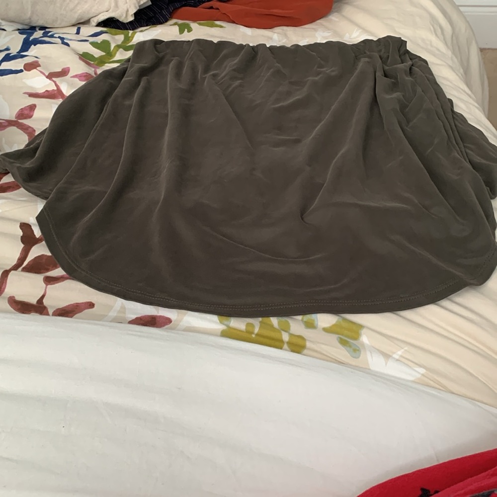 Dress - Picture 5 of 5